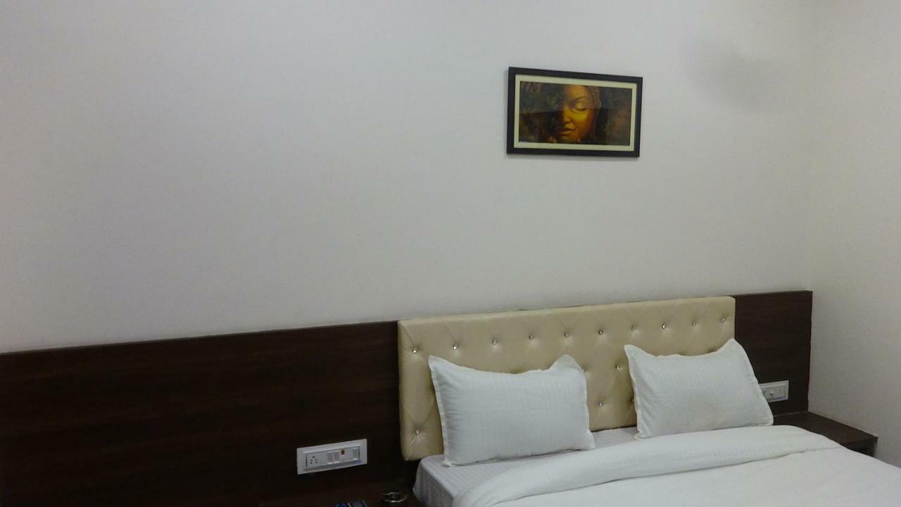 Hotel Prestige Аджмер Екстер'єр фото